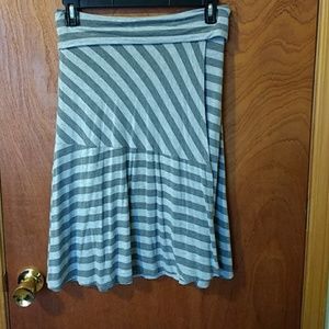 Athleta wrap grey skirt!